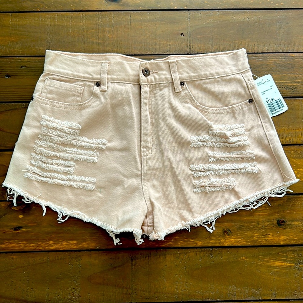Blush jean high rise shorts NWT 28